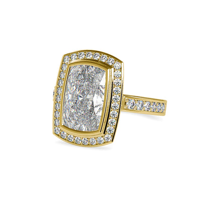 Royal Magnus Diamond Ring
