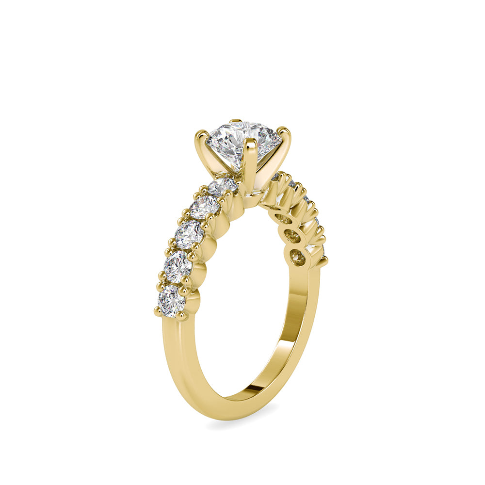 Laurales Prong Diamond Ring