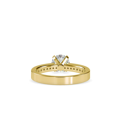 Pretty Venus Diamond Prong Ring