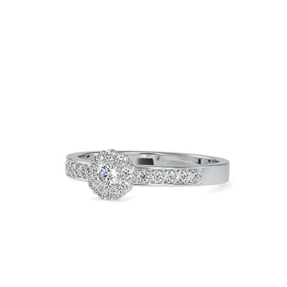 Pretti charming Engagement Diamond Ring