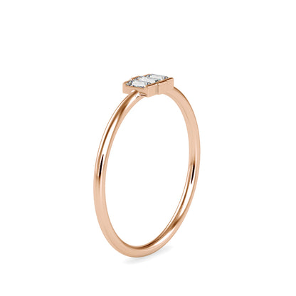 Trigona Baguette Diamond Ring