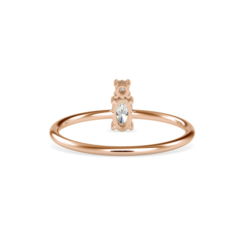 Oval Benign Diamond Ring