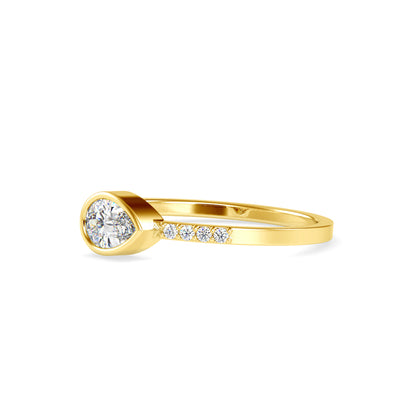 Gorgo Pear Diamond Ring