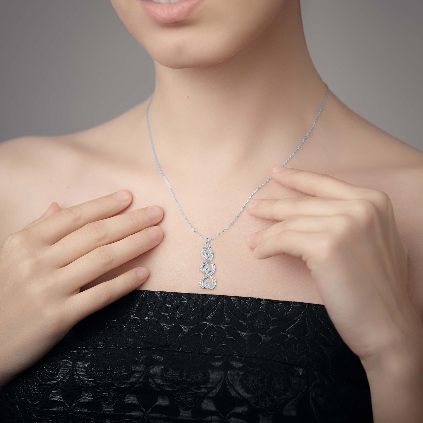 Noble Light Diamond Pendant